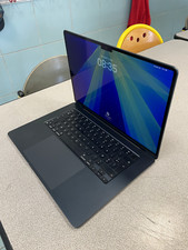 Apple MacBook Air 15,3" (256Go